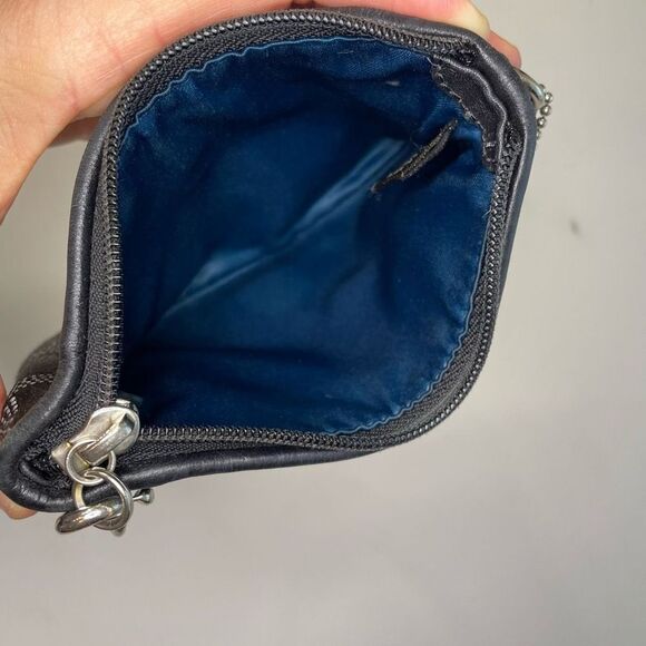 Coach Wristlet Black - Picture 10 of 16